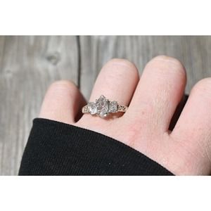 alternative raw diamond engagement rings, raw crystal ring, round or oval cut